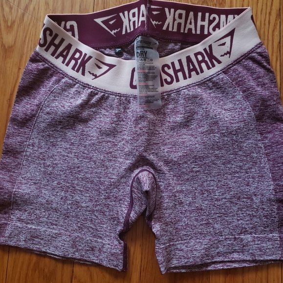 Gymshark set - Picture 3 of 4